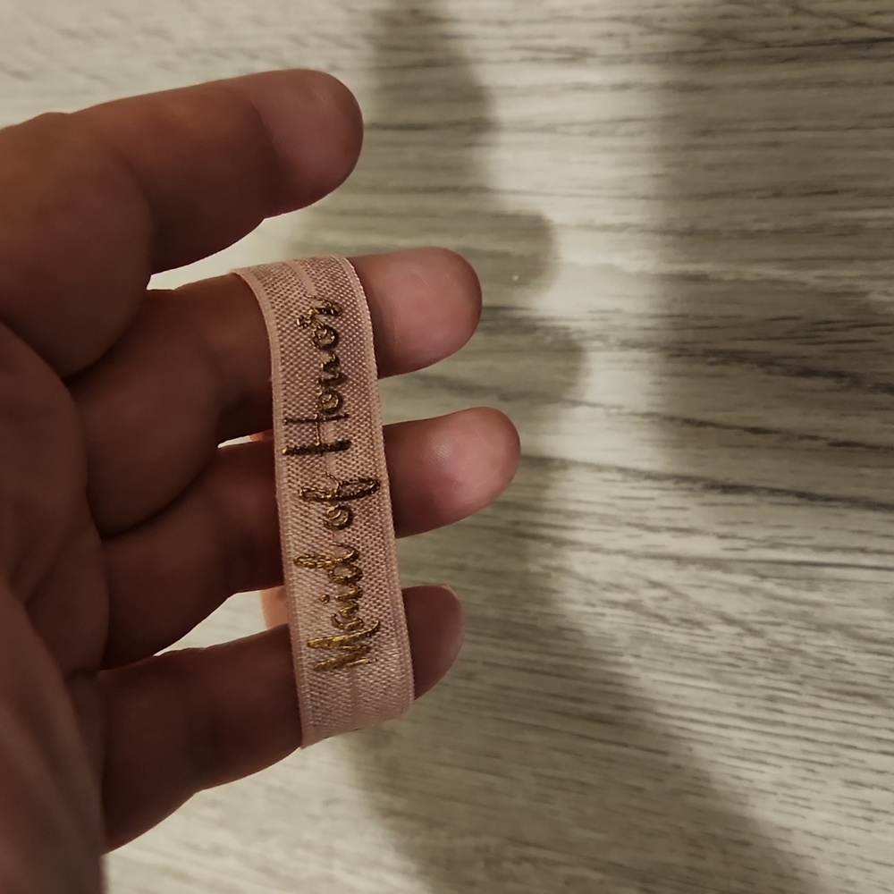 🐻  New Hair Tie